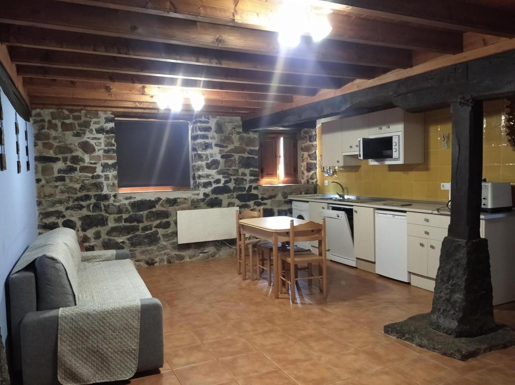 Casa Rural La Barcenilla Herada 外观 照片